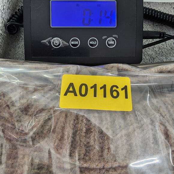 NEW Universal Thread Sweater Womens L Tan Turtleneck Cashmere-Like Pullover Boxy - Picture 10 of 10